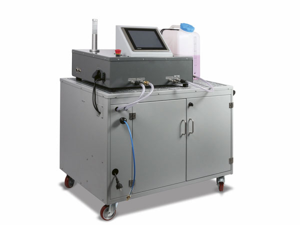 Dispositif automatique d'évacuation, de remplissage et d'essai pour systèmes de refroidissement, systèmes de gestion thermique et piles à combustible de véhicules électriques